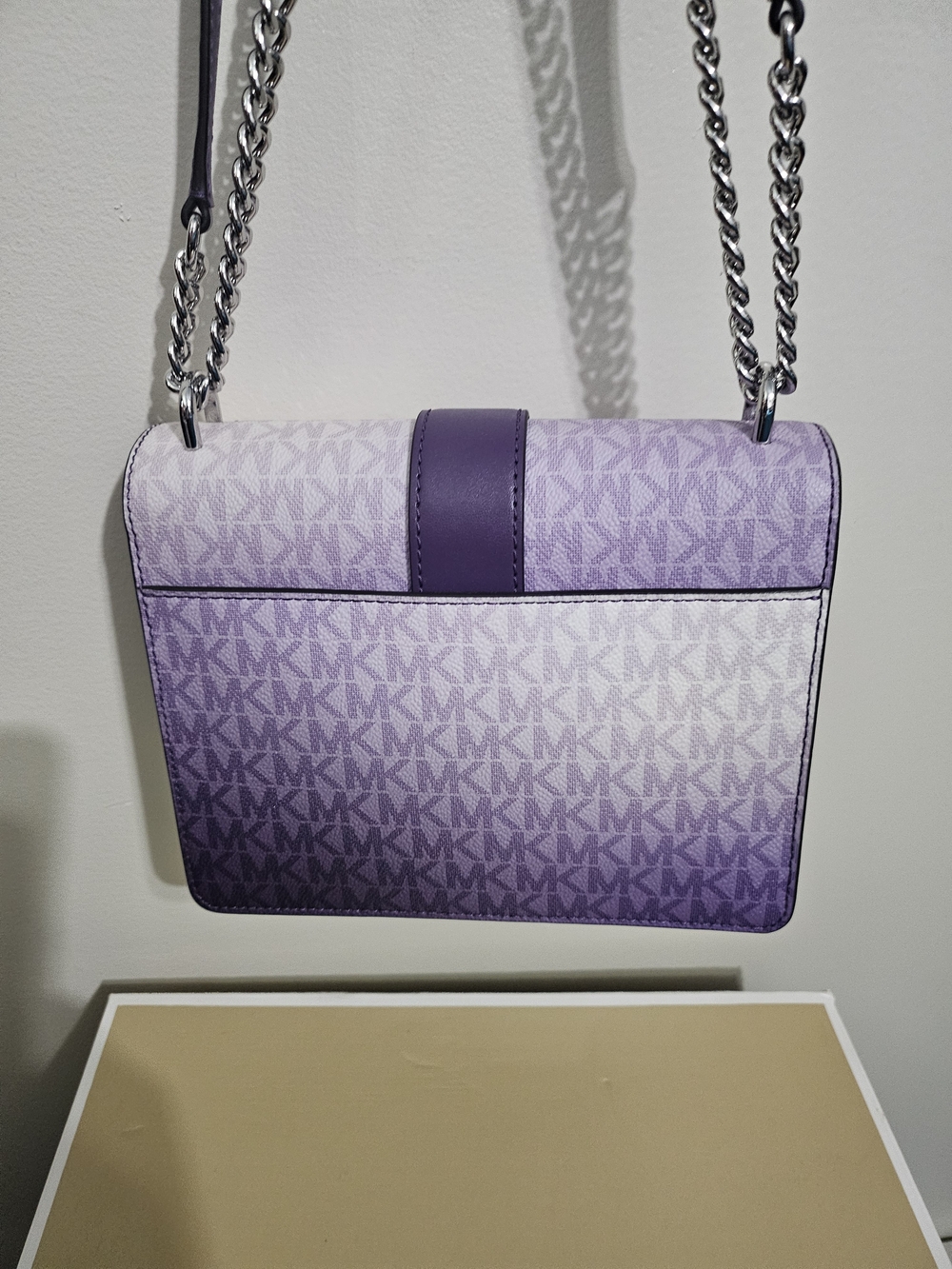Michael Kors Lavender Ombre Signature Chain Shoulder Bag - Picture 3 of 4